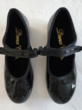 Dance Class Girls' Black Tap Shoes, Sz 12